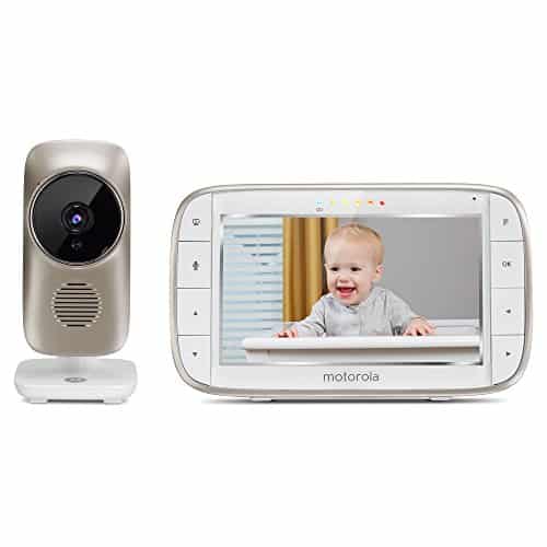 motorola MBP845CONNECT 5″ Video Baby Monitor with Wi-Fi Viewing, Digital Zoom, Two-Way Audio, and Room Temperature Display