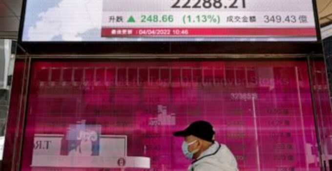 Oil prices up, Asian shares slip after tech rally on Wall St