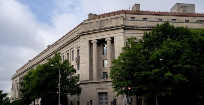 Justice Department Backs Senate Bill to Regulate Tech Platforms