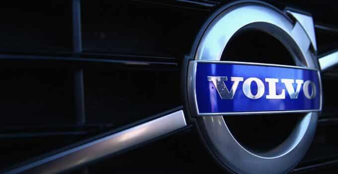 Volvo Cars recruiting 700 tech professionals for Stockholm hub