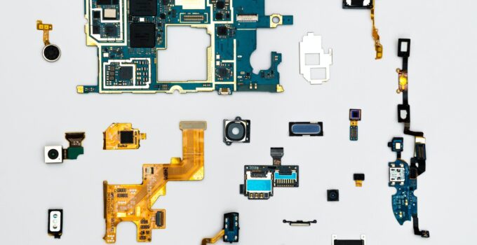 Big tech companies are finally making devices easier to repair