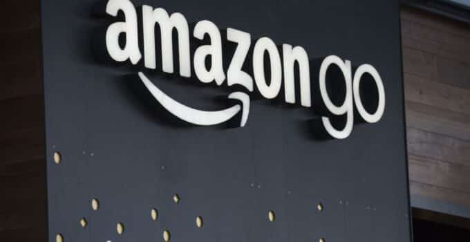 Business Maverick: Amazon’s Biggest Drop Since 2014 Caps Miserable Month for Tech