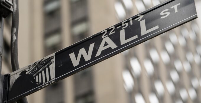 Once Wall St’s stars, Big Tech falls back to Earth…
