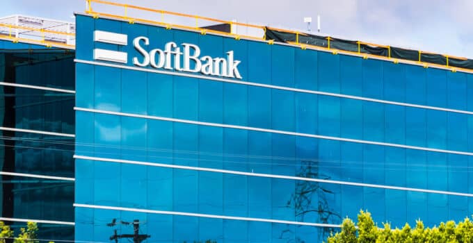 SoftBank’s Vision Fund posts record $26bn loss as tech stocks take a beating