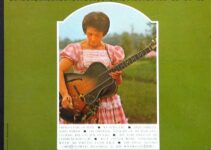 Improve Your Flatpicking Technique with These Mother Maybelle Carter-Inspired Exercises