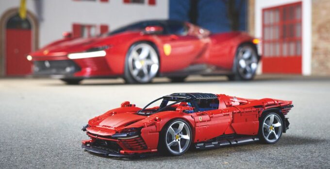 Ferrari Fantasy: New Lego Technic Set Lets You Build a 1:8-Scale Daytona SP3