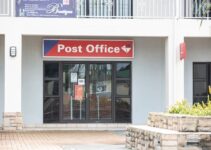 News24.com | Postbank says it’s again paying R350 grants after fixing technical outage