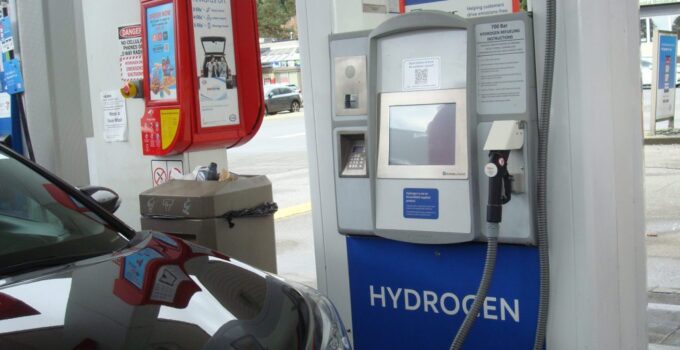 Comment on Hydrogen Power: an advancing multi-faceted technology by Wendell