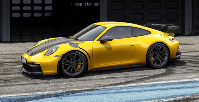 Porsche 911 GT3 Receives Carbon Fiber Upgrades From Techart