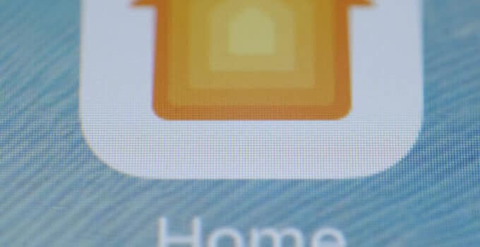 How to make HomeKit see more of your gadgets with Home Assistant
