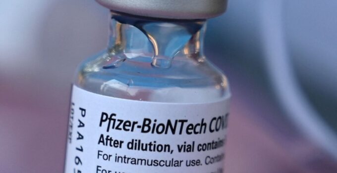Moderna sues rival COVID-19 vaccine makers Pfizer and BioNTech