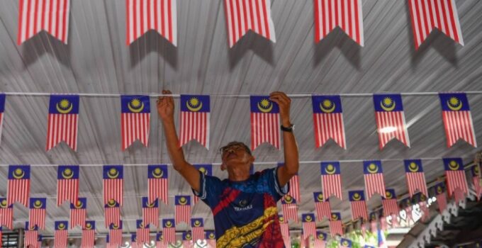 National Day: Former TNB technician proud to decorate home with Jalur Gemilang