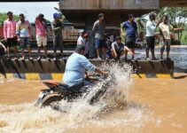 Indian tech hub Bangalore crippled by floods