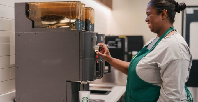 Starbucks Plans Tech Changes Customers Will Love