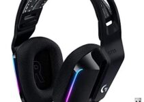 Logitech G733 Lightspeed Wireless Gaming Headset with Suspension Headband, Lightsync RGB, Blue VO!CE mic technology and PRO-G audio drivers – Black
