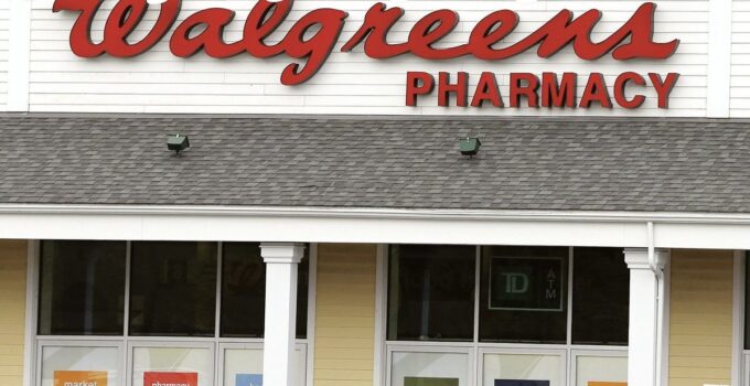 Walgreens eyes health tech acquisition as it expands healthcare unit