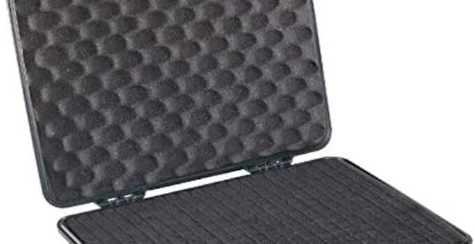 Pelican 1085 Laptop Case With Foam (Black)
