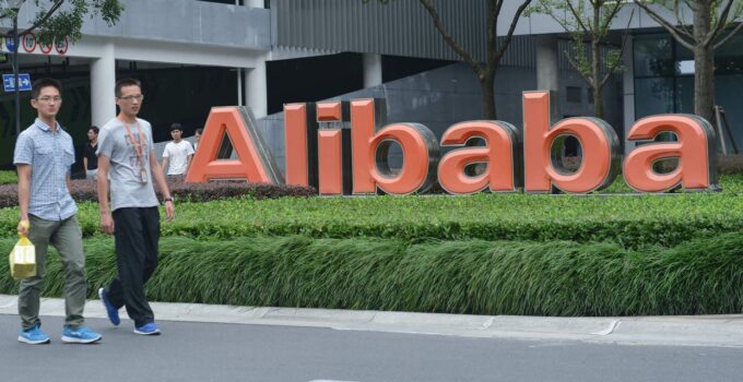 Dow Jones Newswires: Alibaba, Tencent, lead Hong Kong tech stocks higher after upbeat China online retail sales data