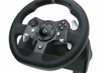 Logitech G29 racing wheel 32% off on Amazon