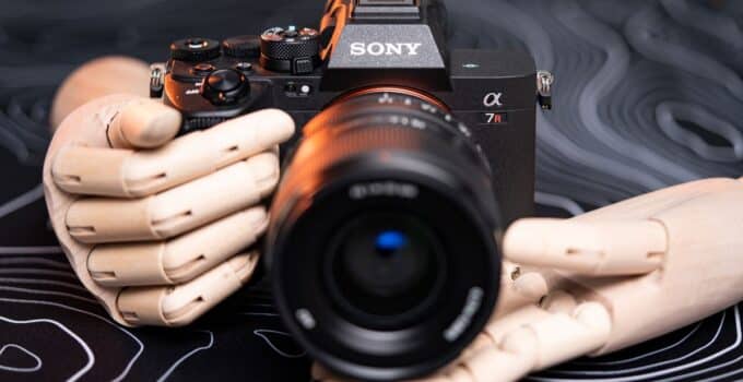 Sony’s A7R V camera is a technical triumph, so why is using it such a pain?