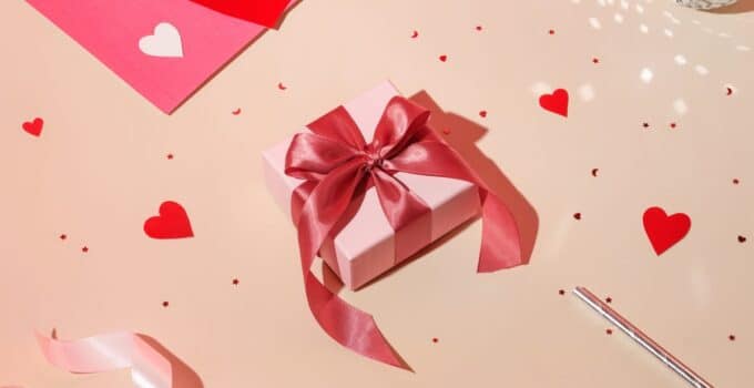 Amazon thinks these are the best Valentine’s gadgets and I’m not in love