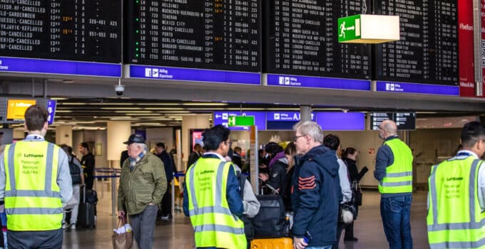 Lufthansa tech meltdown strands thousands of passengers