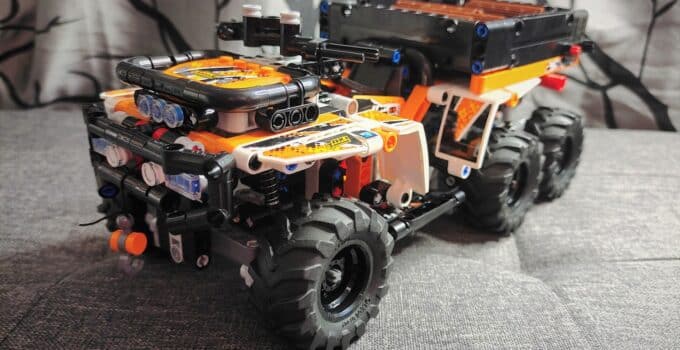 Lego Technic All-Terrain Vehicle review