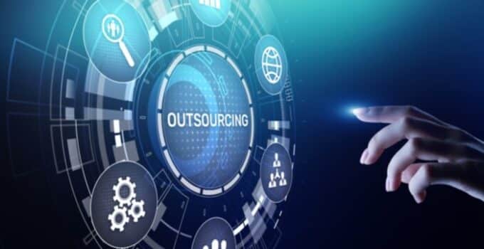 Why Choose Outsourced Technical Support? Let’s Take a Closer Look and Point by Point