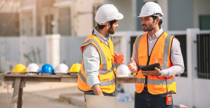 The Biggest Tech Adoption Challenges Facing Specialty Contractors and How to Overcome Them