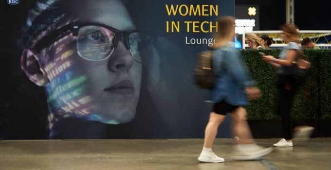 Opinion: Percentage of women in tech has largely stagnated for 20 years – this must change