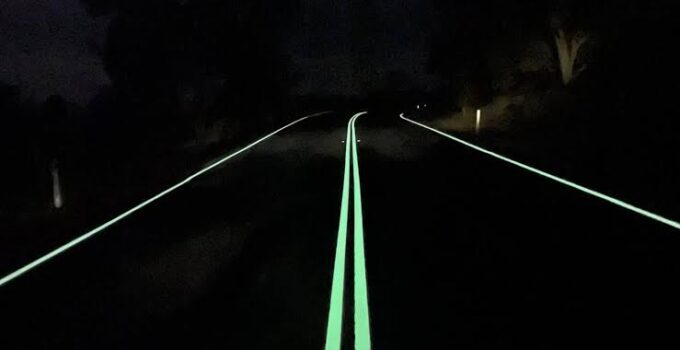 Australian Company Introduces Glow-in-the-Dark Highway Paint Technology
