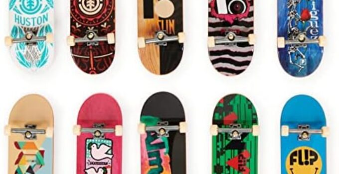 TECH DECK, DLX Pro 10-Pack of Collectible Fingerboards, for Skate Lovers, Kids Toy for Ages 6 and up