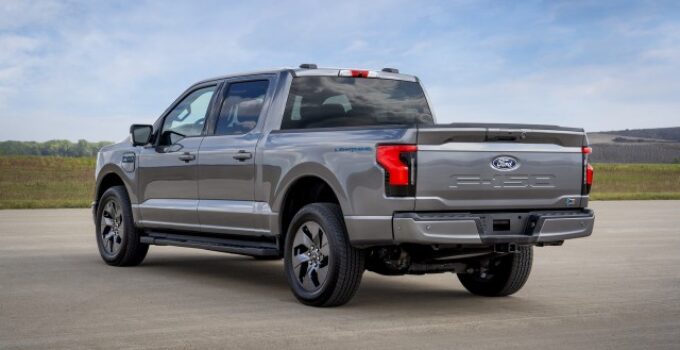 Ford focuses new electric F-150 model on advanced tech capabilities