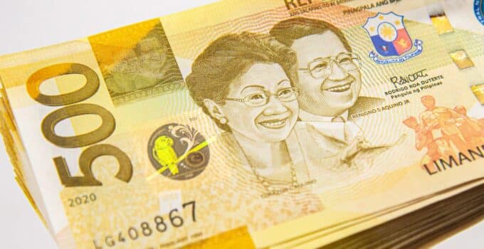 Philippine fintech startups and old players jockey for digital banking