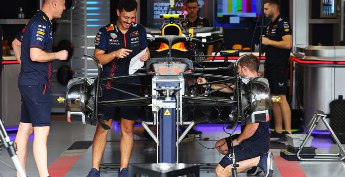 Ferrari va analyser la nouvelle technologie des étriers de frein de Red Bull
