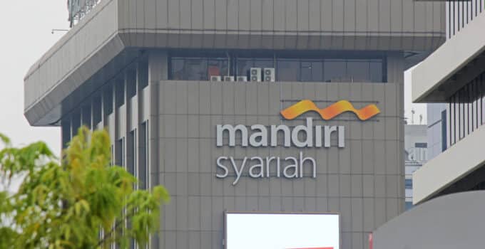 Indonesia’s Bank Mandiri ‘strikes back’ at fintech rivals