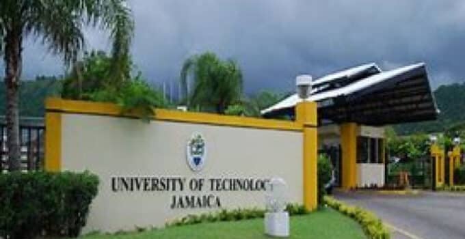 UTech academic staff union reviewing salary scale proposal