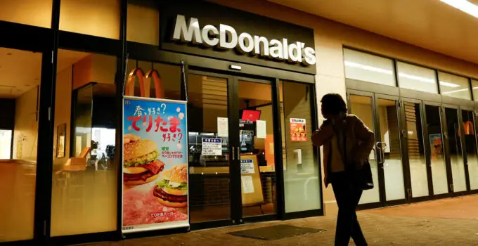 McDonald’s restaurants suffer global tech outage