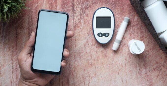 The 3 Best Ways to Use Technology to Manage Your Diabetes