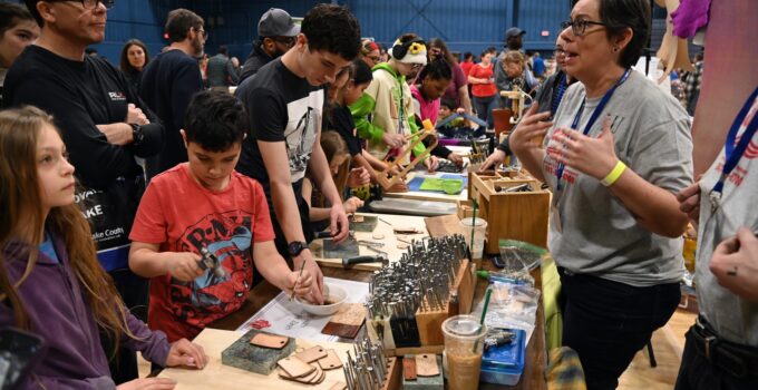 Tech fans flock to Maker Faire Lake County; ‘Kids love remote-control things’