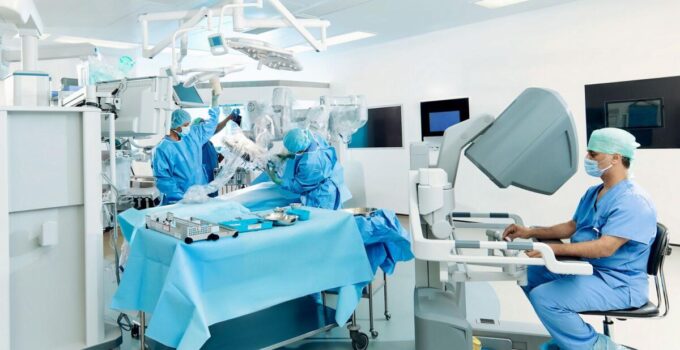 Abu Dhabi: Robotic-assisted surgery repairs bile duct injury using ‘latest technologies’