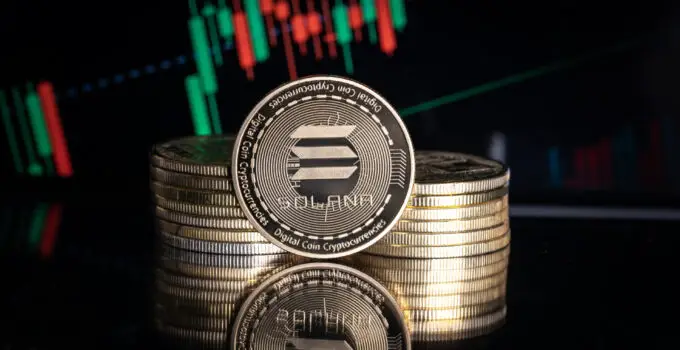 Solana Rises 14% In Past Week, Outshines Bitcoin and Ether Amid New Tech Releases and US ETF Filings